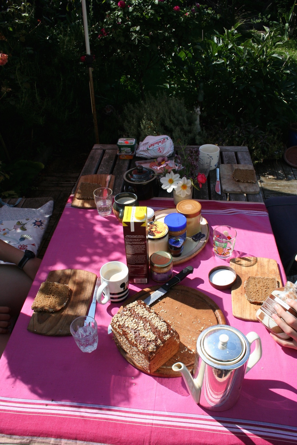frühstückstisch 2 2