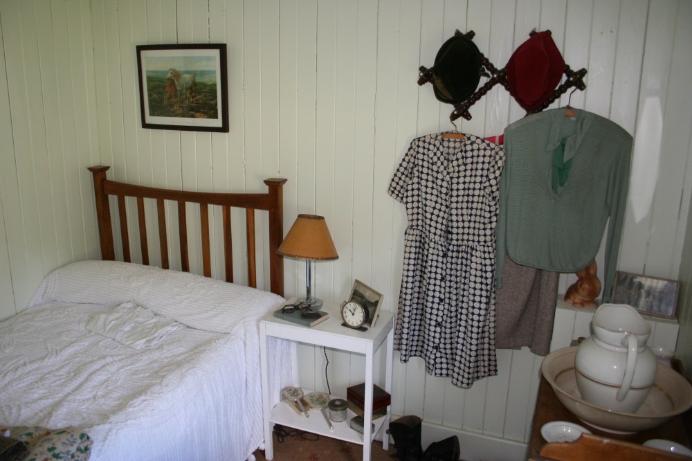 Schlafstube eines Cottage in den 20er-30er